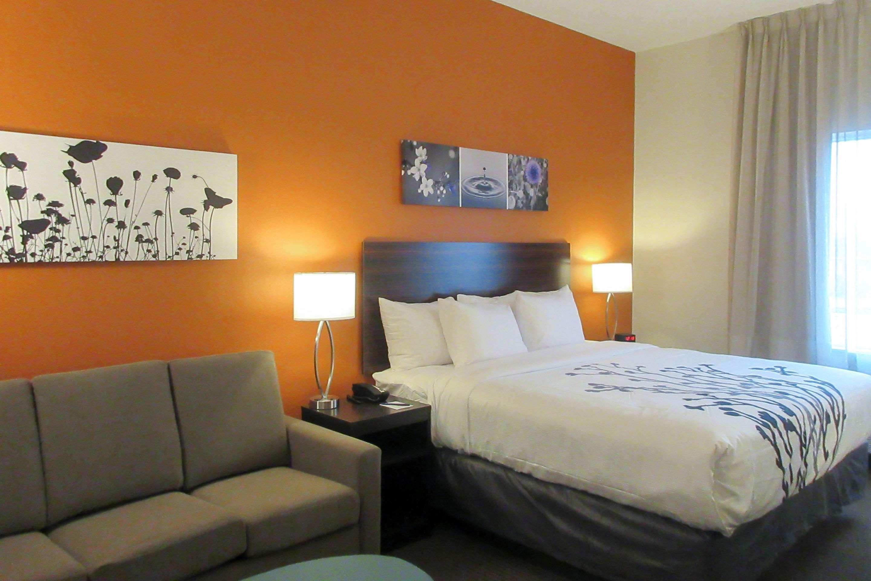 Sleep Inn & Suites Oregon - Madison Bagian luar foto
