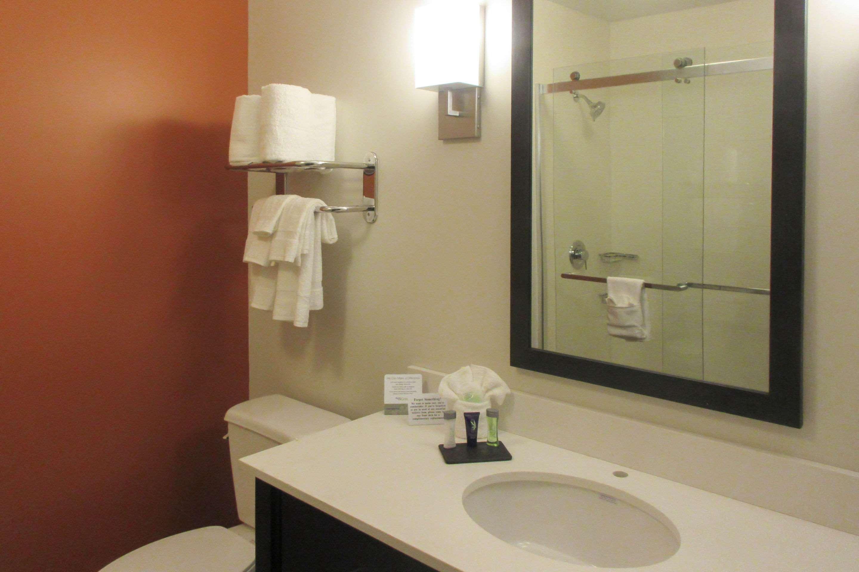 Sleep Inn & Suites Oregon - Madison Bagian luar foto